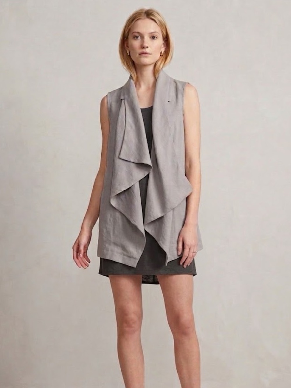 Sarah Pacini Gray Sleeveless Vest Jacket Lagenlook Minimalist Office Work Medium